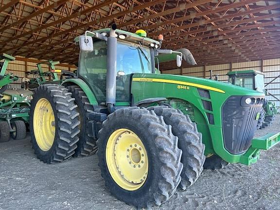 Image of John Deere 8345R equipment image 2