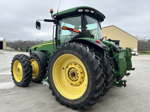 Image of John Deere 8345R equipment image 4