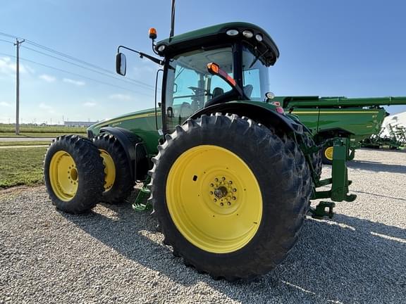 Image of John Deere 8345R equipment image 3