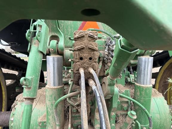 Image of John Deere 8345RT equipment image 4