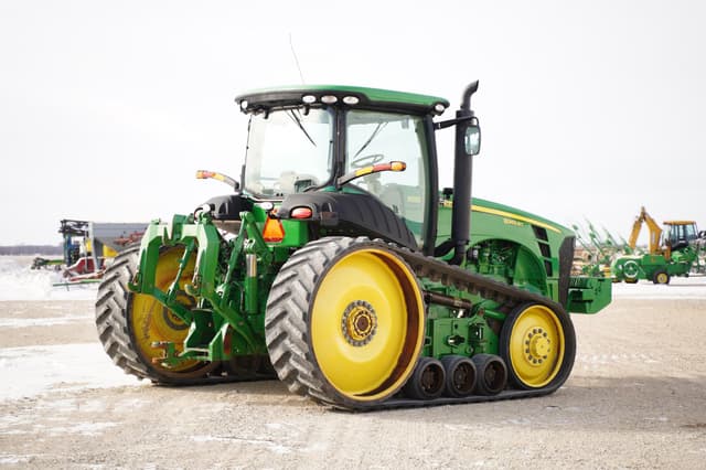 Image of John Deere 8345RT equipment image 4