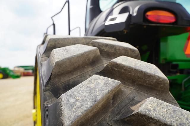 Image of John Deere 8345RT equipment image 4