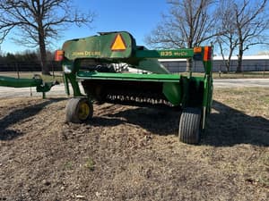 2010 John Deere 835 Image