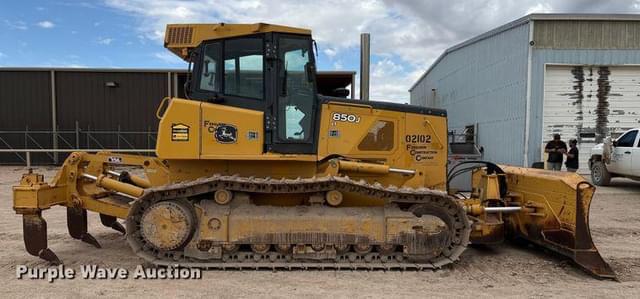 Image of John Deere 850J equipment image 3