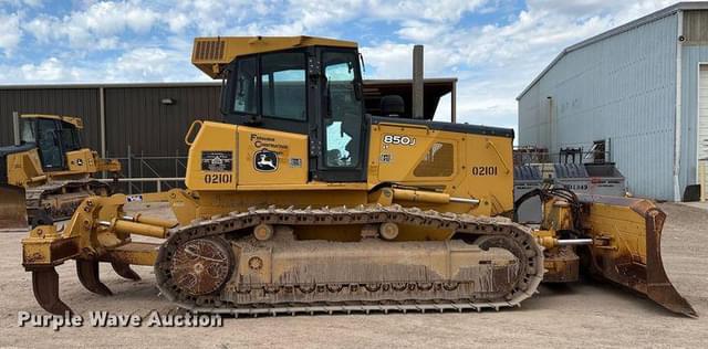 Image of John Deere 850J equipment image 3
