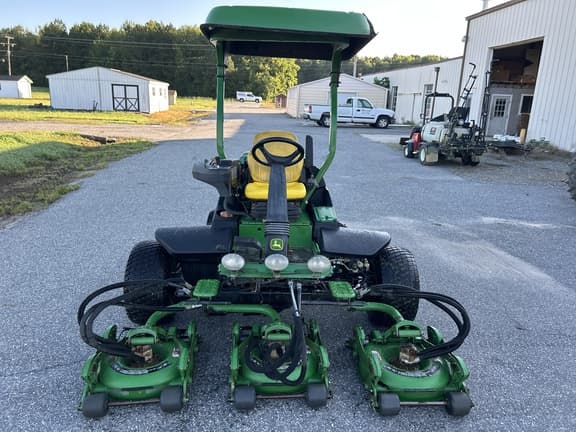 Image of John Deere 8800 equipment image 1