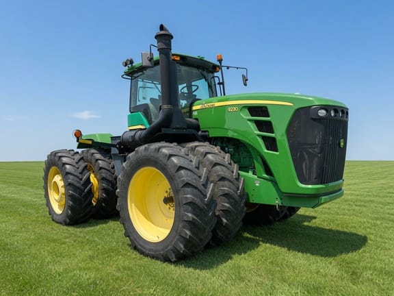 2010 John Deere 9230 Equipment Image0