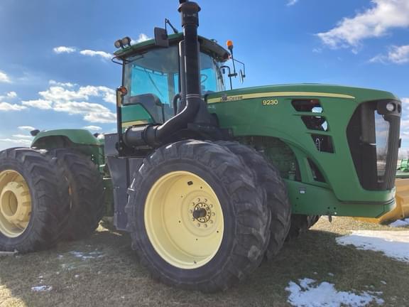 Image of John Deere 9230 equipment image 2