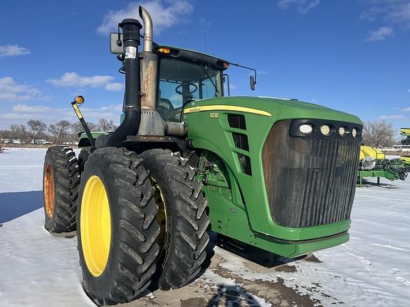 Image of John Deere 9230 equipment image 2