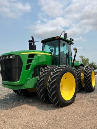 Image of John Deere 9230 Primary image