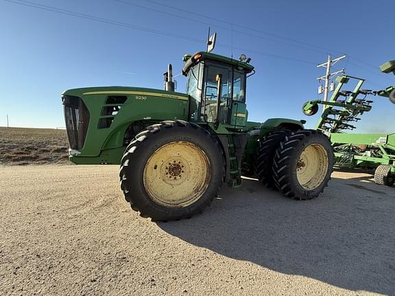 Image of John Deere 9230 equipment image 3