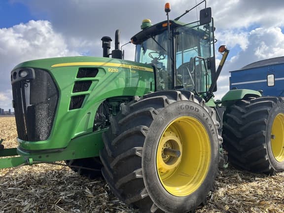 2010 John Deere 9230 Tractors 300 to 424 HP for Sale | Tractor Zoom