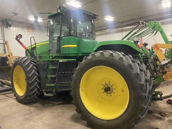 Image of John Deere 9230 equipment image 2