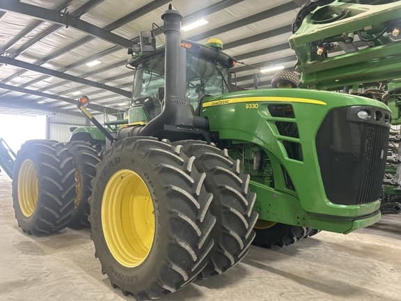 Image of John Deere 9330 Primary image