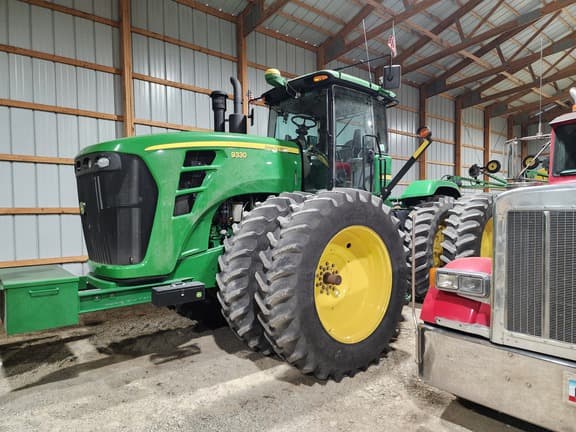 Image of John Deere 9330 Primary image