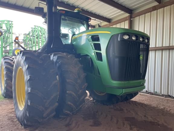 Image of John Deere 9330 Primary image