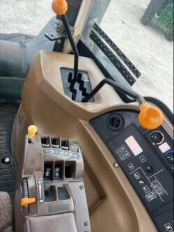 Image of John Deere 9330 equipment image 4