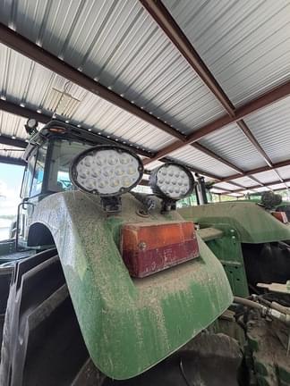 Image of John Deere 9330 equipment image 3