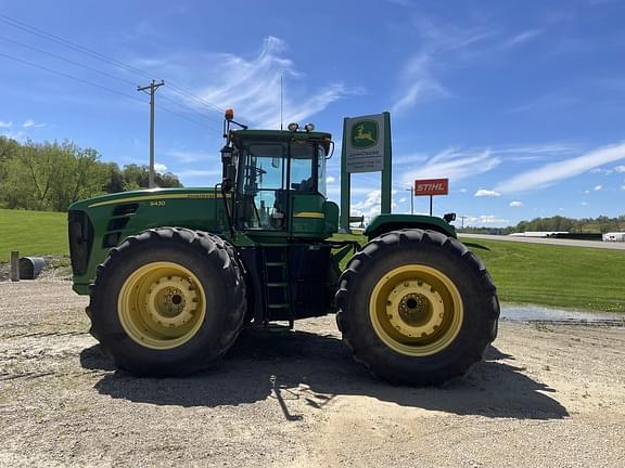 Image of John Deere 9430 equipment image 2