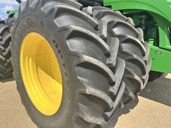 Image of John Deere 9430 equipment image 2