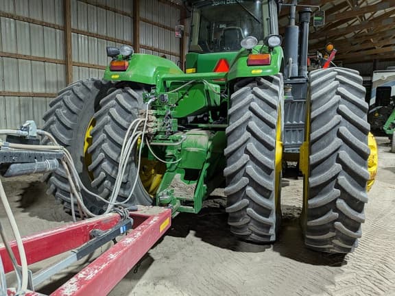 Image of John Deere 9430 equipment image 2