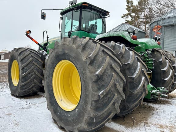 Image of John Deere 9430 equipment image 2