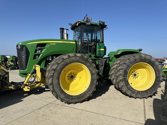 Image of John Deere 9430 equipment image 1