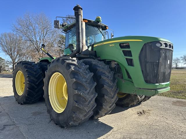 Image of John Deere 9430 equipment image 1