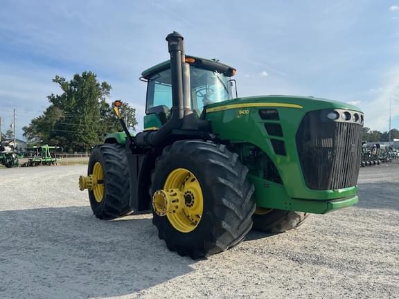 Image of John Deere 9430 equipment image 1