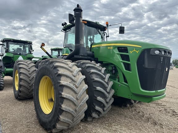 Image of John Deere 9430 equipment image 1
