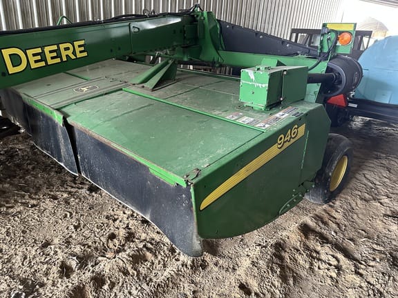 2010 John Deere 946 Equipment Image0