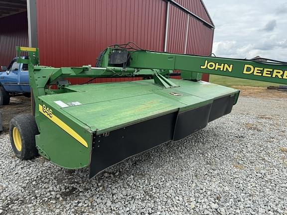 Image of John Deere 946 equipment image 3