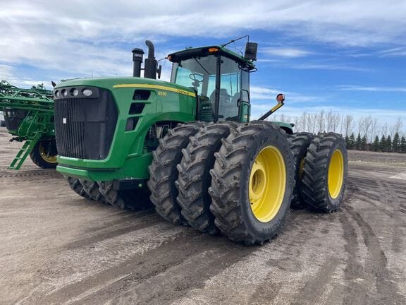 2010 John Deere 9530 Equipment Image0