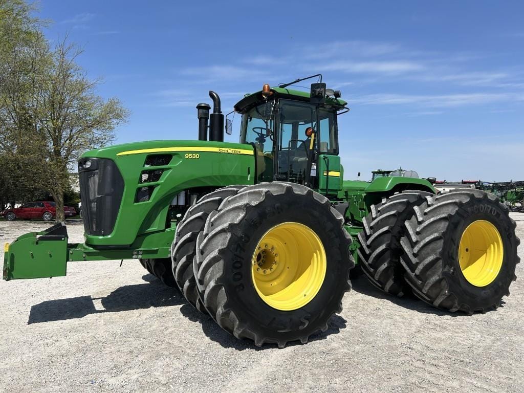 2010 John Deere 9530 Equipment Image0
