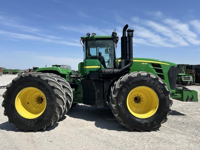 Image of John Deere 9530 equipment image 3