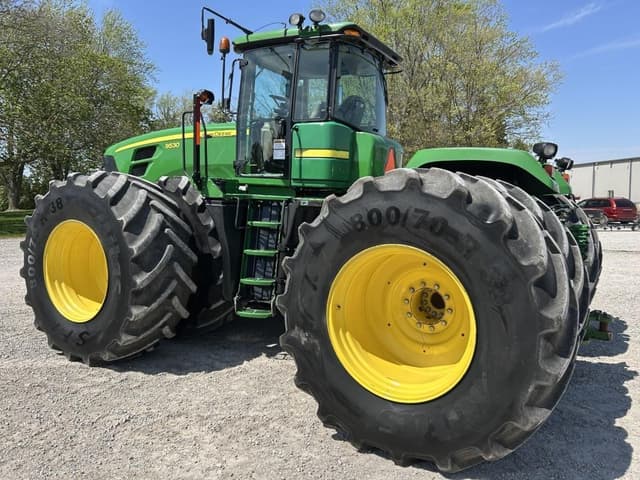 Image of John Deere 9530 equipment image 4