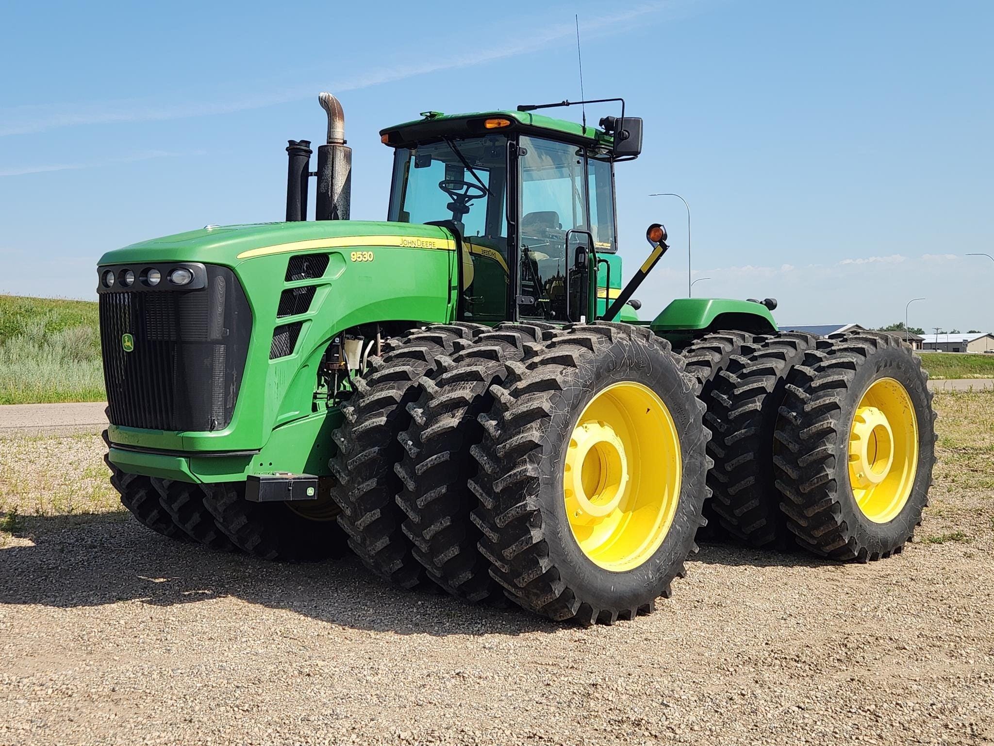2010 John Deere 9530 Equipment Image0
