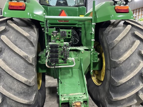 Image of John Deere 9530 equipment image 3