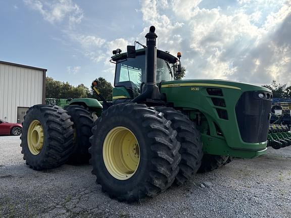 Image of John Deere 9530 equipment image 4