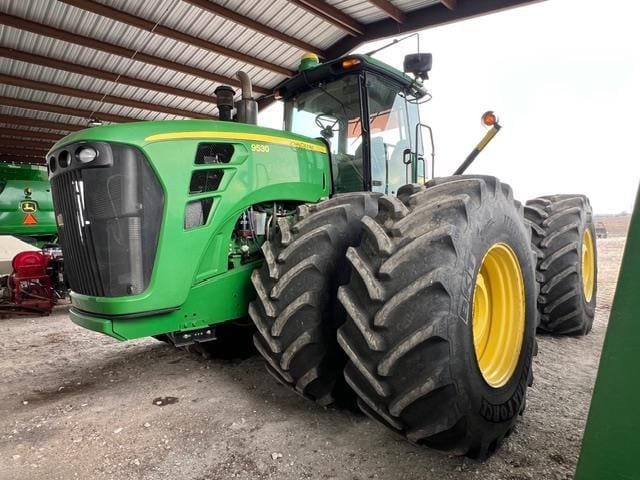 2010 John Deere 9530 Equipment Image0