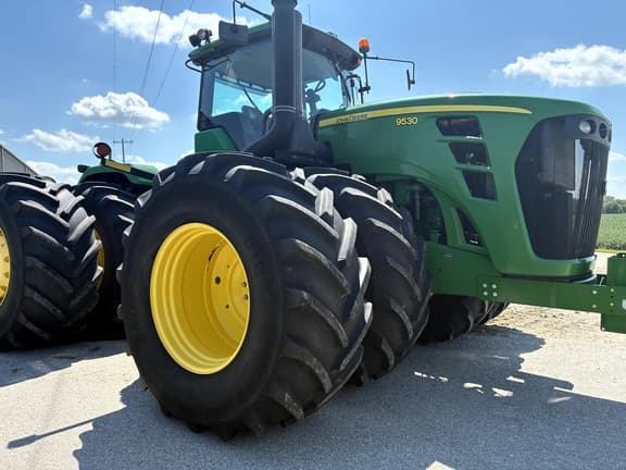 Image of John Deere 9530 equipment image 3