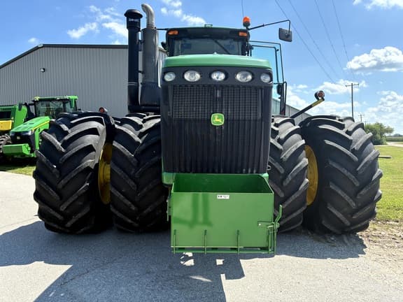 Image of John Deere 9530 equipment image 2