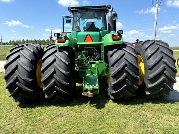 Image of John Deere 9530 equipment image 4