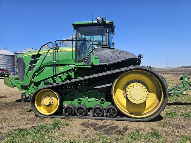 Image of John Deere 9530T equipment image 3
