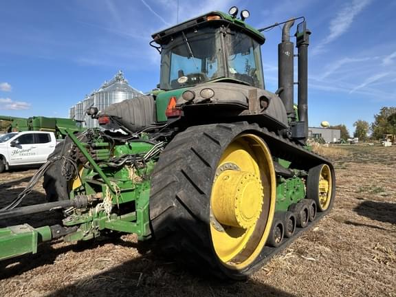 Image of John Deere 9530T equipment image 4