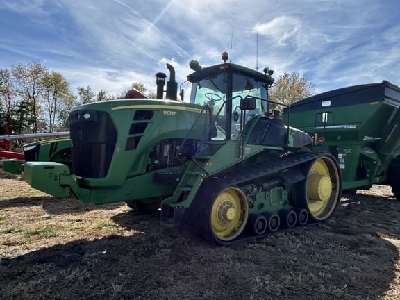 2010 John Deere 9530T Equipment Image0