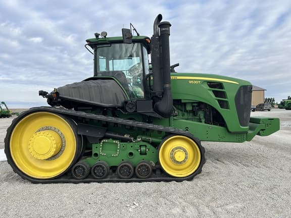 Image of John Deere 9530T equipment image 2