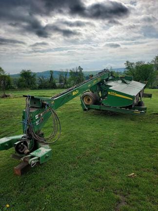 2010 John Deere 956 Equipment Image0