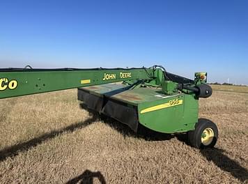 Main image John Deere 956