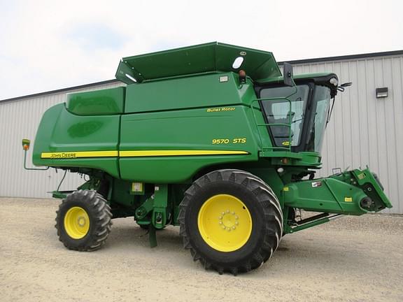 Image of John Deere 9570 STS Primary image